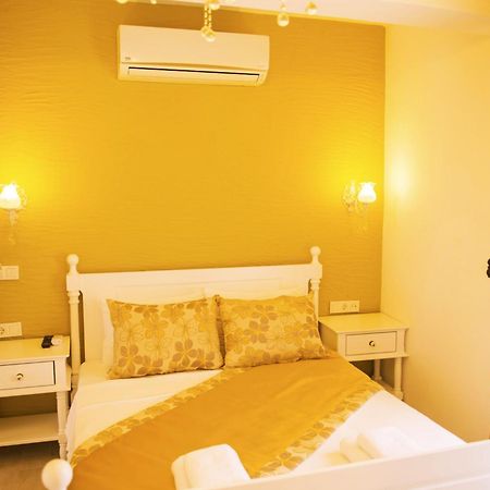 Selin Hotel Alacatı Bagian luar foto