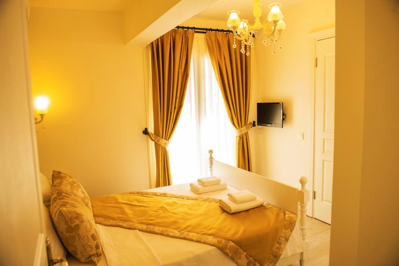 Selin Hotel Alacatı Bagian luar foto